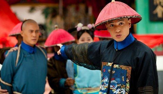 程七七素颜照和妆后差太多了吧，而刘亦菲同学还出演过《宫2》的大反派？