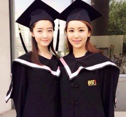 程七七素颜照和妆后差太多了吧，而刘亦菲同学还出演过《宫2》的大反派？
