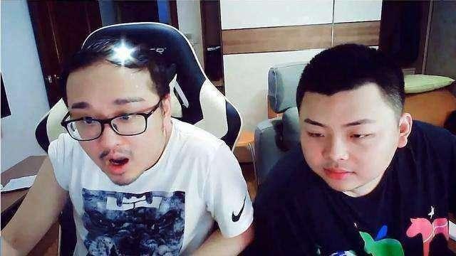 小智高调评论55开笑笑事件：无论谁输了，他在LOL将无立足之地