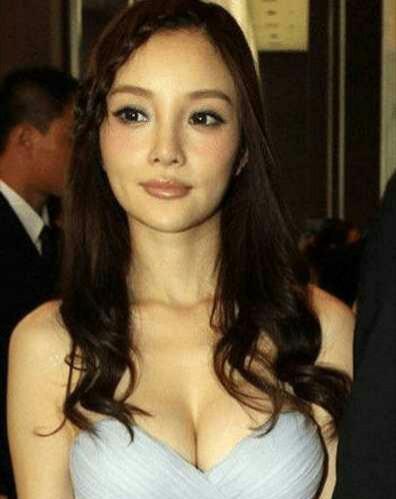 PGONE初恋女友首曝光，长相酷似小璐，分手原因却让人哭笑不得