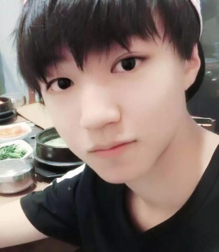 女版王俊凯年仅12岁圈粉20万！？如今受不了网络暴力选择退出？