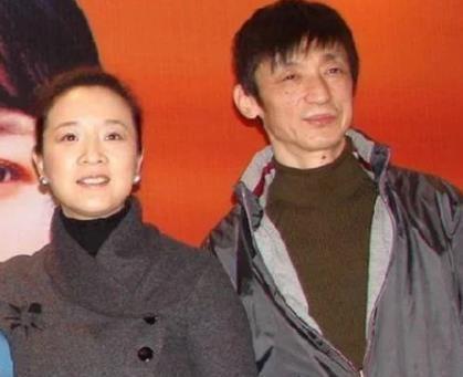陈小艺因《离婚》出名，被拍出轨2次，丈夫刘惠宁却劝记者不要报道？