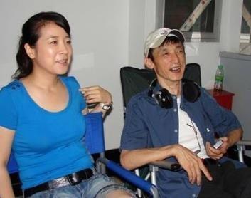 陈小艺因《离婚》出名，被拍出轨2次，丈夫刘惠宁却劝记者不要报道？