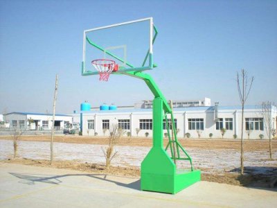 ​户外篮球架报价一般是多少钱