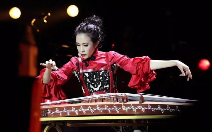 抢票丨听说锦鲤才能刮出莫文蔚演唱会海口站门票