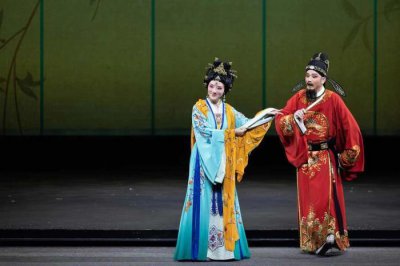 ​唐代宰相元载如何成为史上“四大巨贪”之一？黄梅戏《舞衣裳》在鄂首演