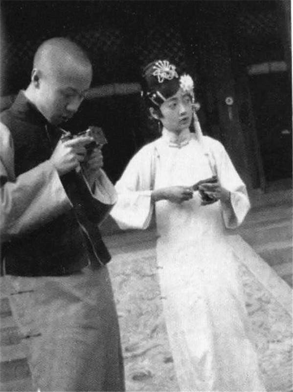 照片看完末代皇后一生,看她如何从明美少女成为老妇!!