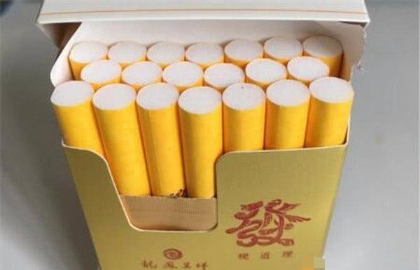 龙凤呈祥发财烟味道如何，味道清甜顺滑算是对的起它额价位