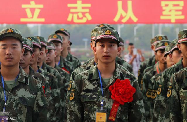 键盘侠口中的“傻兵”，是怎样练成的？原因这么简单吗？