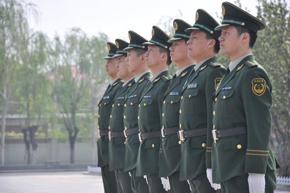 键盘侠口中的“傻兵”，是怎样练成的？原因这么简单吗？