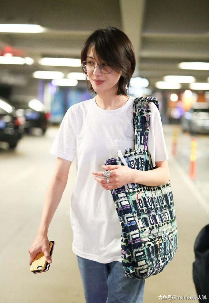 “小仙女”郑爽归来，留长发搭空气刘海，好久不见又变美了不少！