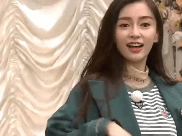 据说这是baby素颜 而且照被疯传 没来得及化妆？