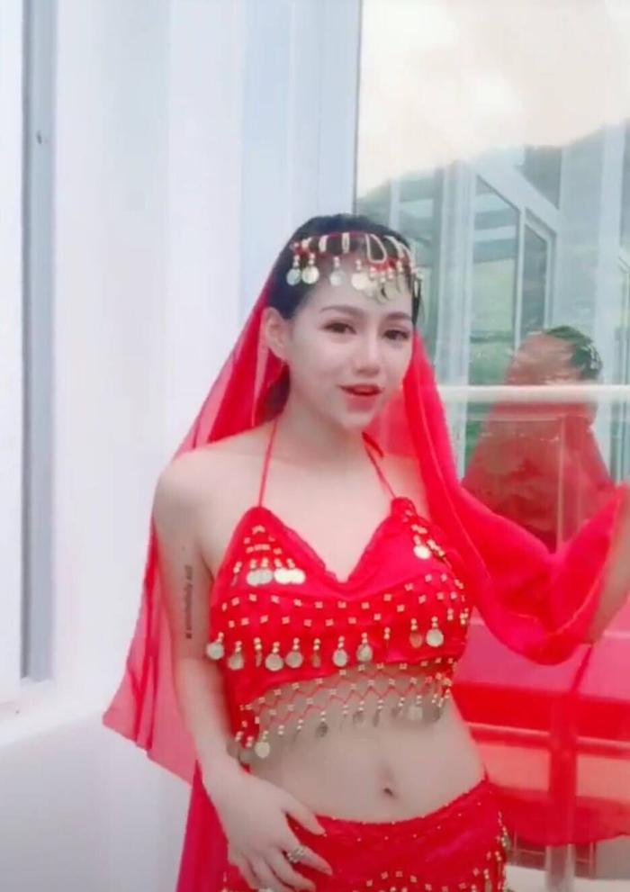 猫女林再次遭遇“整容”质疑，看完宝宝的颜值后，网友无话可说