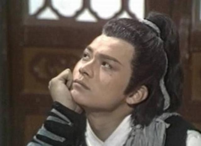 乔峰和郭靖谁的降龙十八掌更厉害？透过杨过我们或许了解！