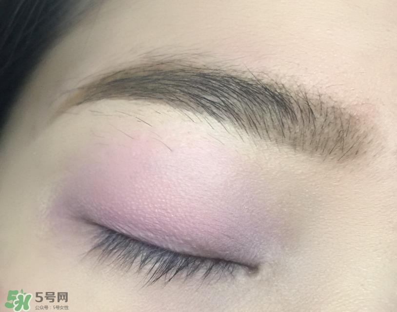 lottie london眼影怎么用,lottie london眼影试色
