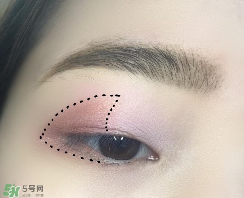 lottie london眼影怎么用,lottie london眼影试色