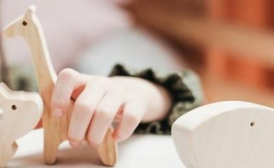 ​家长怎么给孩子讲腊八节的传说腊八节各个地方 的风俗你知道吗？