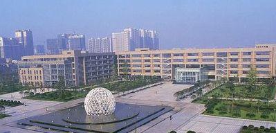 西华大学红光校区（西华大学红光校区占地面积）