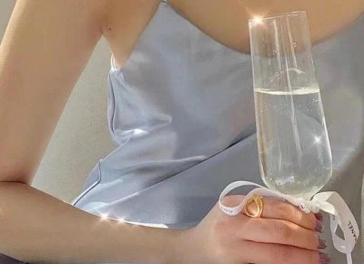 ​浅谈魅力培养