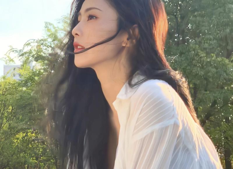女人年纪越大越喜欢跟小鲜肉谈恋爱
