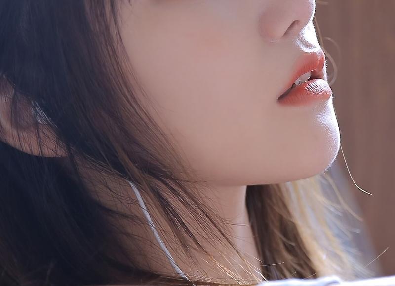 如何将小三的事告诉她老公（要把这一切告诉她老公吗）
