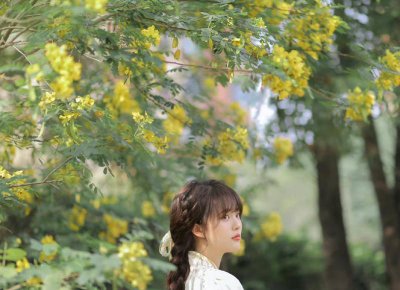 ​老公参加完同学聚会后，感觉他出轨了女同学