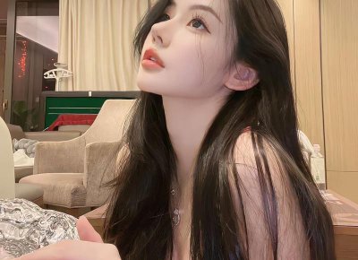 ​当一个男人，认定了一个女人后，会有五个很明显的表现