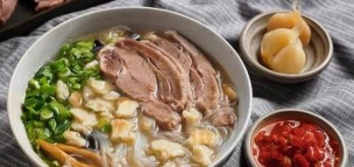 ​家常大骨头炖土豆做法家常做法