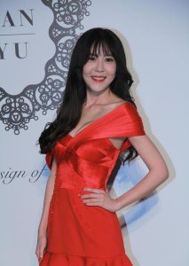 ​看看《爱情公寓》美嘉的扮演者李金铭近照，你还认得出来吗