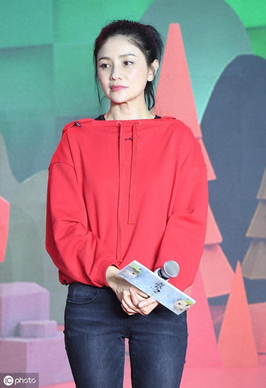沙溢的老婆胡可，贤良淑德特别有旺夫相，是结婚的适宜对象