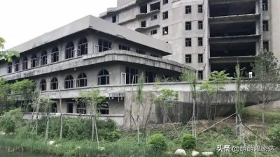 ​把脑白金创始人搞破产，烂尾24年的巨人大厦终于卖了，售价4.02亿