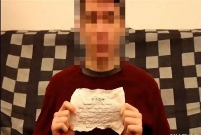 ​他自称是来自2030年的穿越者，面对质疑，他拿出了证据！