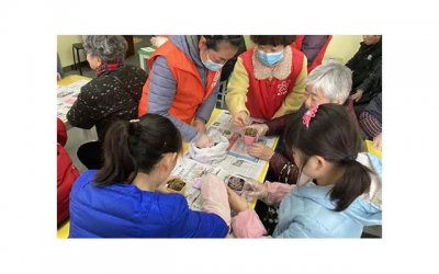 ​一个男人愿意跟你倾诉（为什么男人愿意跟你诉苦）