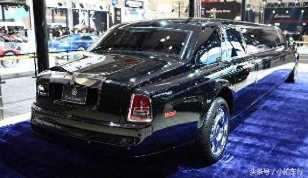 1.5亿的加长版劳斯莱斯，光赠品就高达200万，真土豪才能买