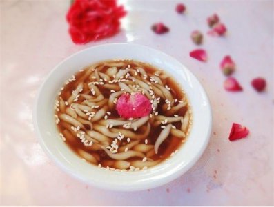 ​玫瑰米凉虾，诗一样的美食