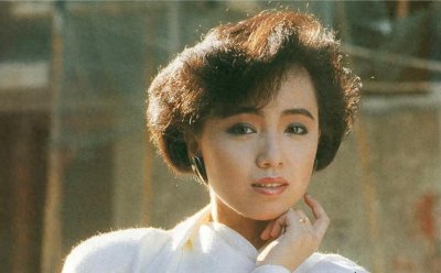 ​邓萃雯：这辈子最大的错误，就是爱上了有妇之夫江华，很傻很后悔