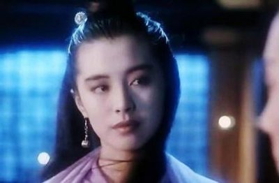 ​王祖贤17岁“女儿”曝光？酷似妈妈王祖贤？