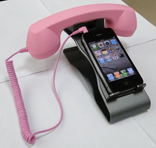 ​手机听筒声音变小怎么办？解决方法奉上