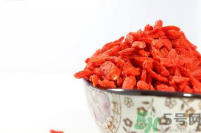 ​枸杞子泡酒怎么泡？枸杞酒的制作方法是什么？