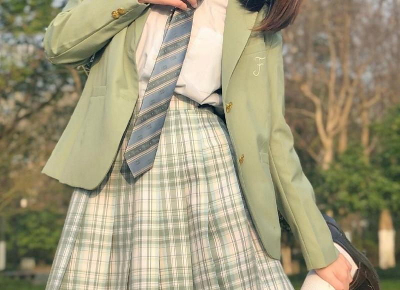 40岁—50岁参加婚礼穿什么衣服