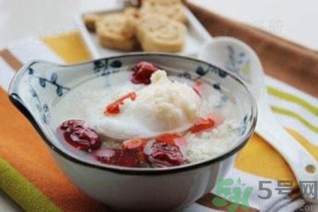 米酒为什么变红？米酒变红了还能吃吗？