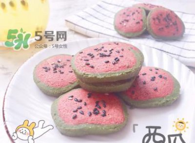 ​西瓜饼干 西瓜饼干的做法