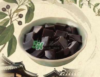 ​龟苓膏里有龟吗？龟苓膏什么时候吃最好