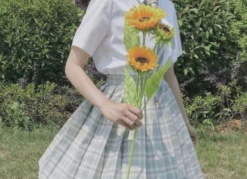 女朋友因为学业提分手，情侣一方读博或读研就分手