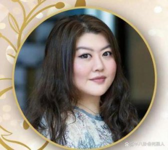 ​向华强唯一女儿曝光，40多岁至今未婚，网友：“比两兄弟争气”