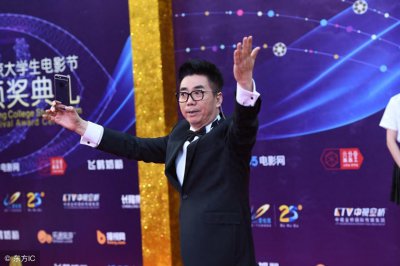 ​国家一级演员：范明
