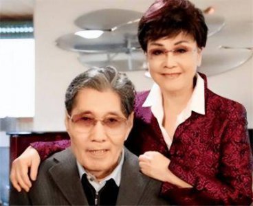 ​李谷一的爱情故事：揭晓她的两段婚姻与幸福生活