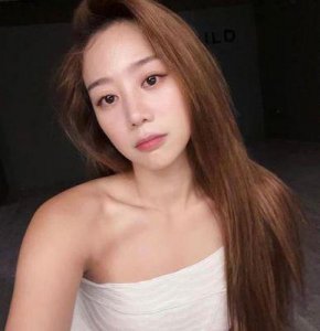 ​刘怡伶：从韩流女团到新加坡视坛新星的成长故事