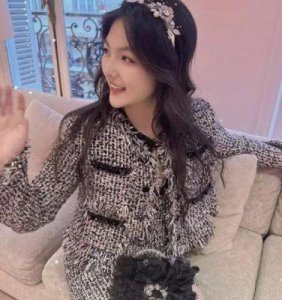 ​李湘和辛芷蕾同台：李湘壮到不敢认，15岁王诗龄暴露真实状态