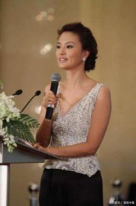 ​涂经纬：从美女主持人到网红主播的华丽蜕变